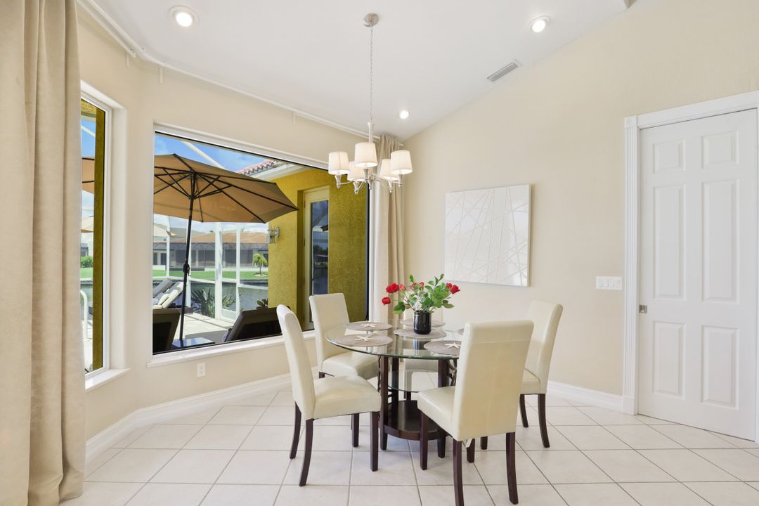 4102 SW 27th Ave, Cape Coral, FL 33914