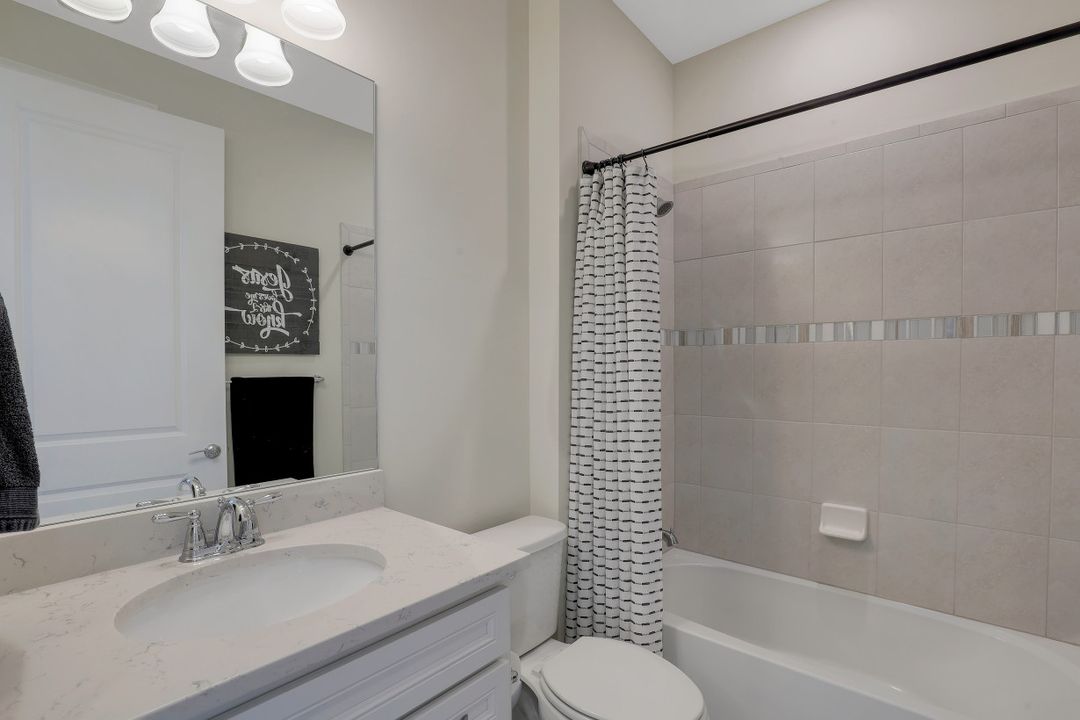 17005 Ashcomb Way, Estero, FL 33928