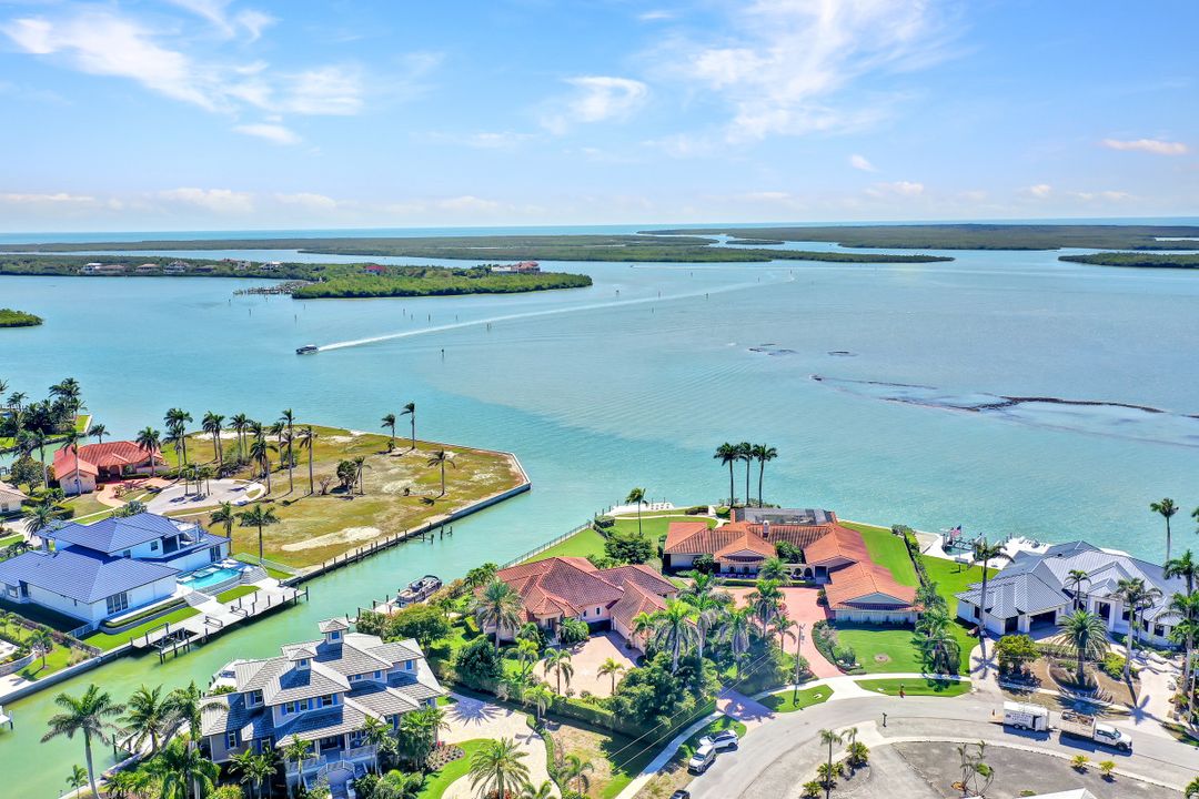 1061 E Inlet Dr, Marco Island, FL 34145