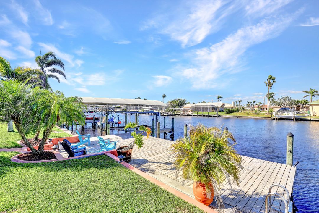 1803 SE 45th St, Cape Coral, FL 33904