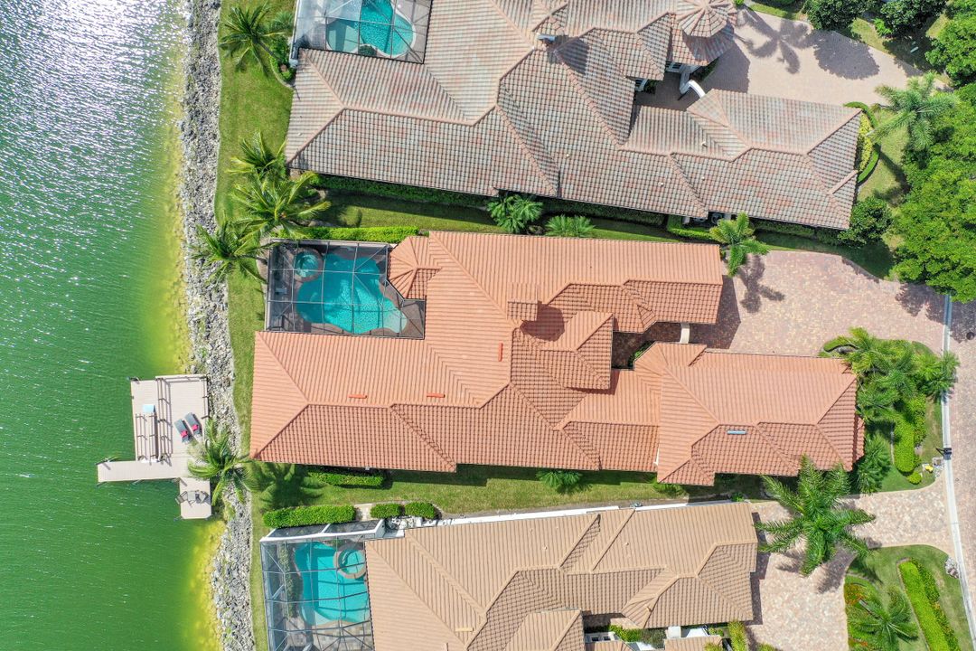 10610 Via Milano Dr, Miromar Lakes, FL 33913