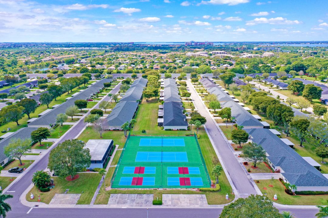 7014 W Brandywine Cir, Fort Myers, FL 33919
