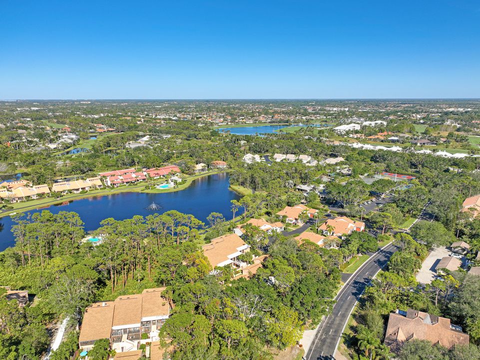 325 Bay Forest Dr #201, Naples, FL 34110