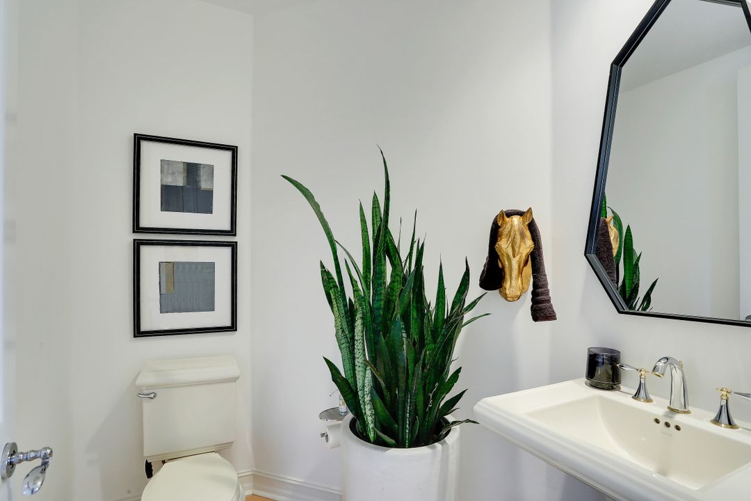 1108 Grand Isle Dr, Naples, FL 34108