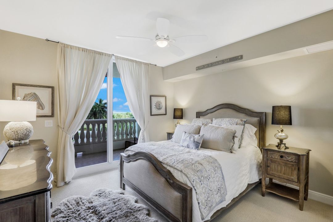 1050 Borghese Ln #303, Naples, FL 34114