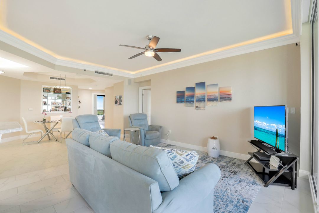 4192 Bay Beach Ln #875, Fort Myers Beach, FL 33931