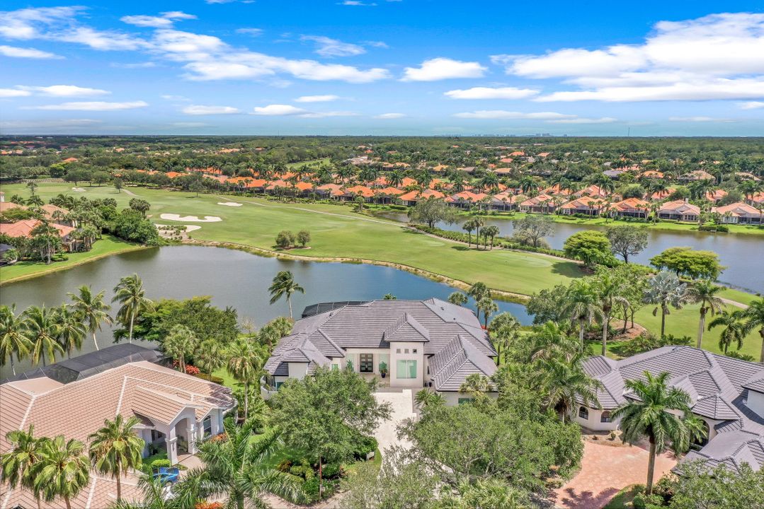 22848 Mossy Trail, Bonita Springs, FL 34135