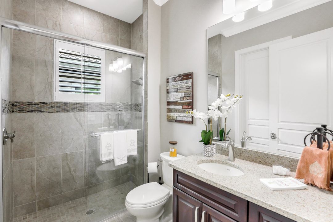 14713 Reserve Ln, Naples, FL 34109