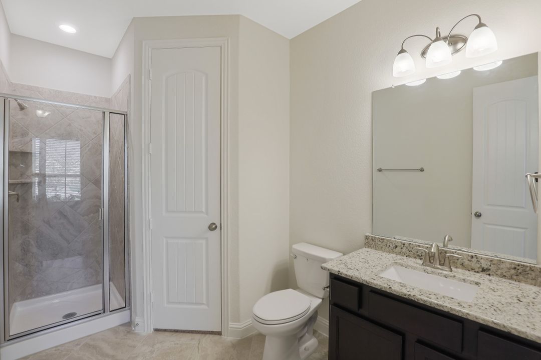 409 Westwood Dr, League City, TX 77573