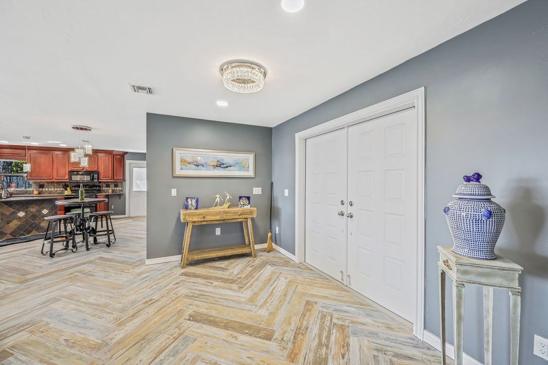 508 Cape Coral Pkwy W, Cape Coral, FL 33914