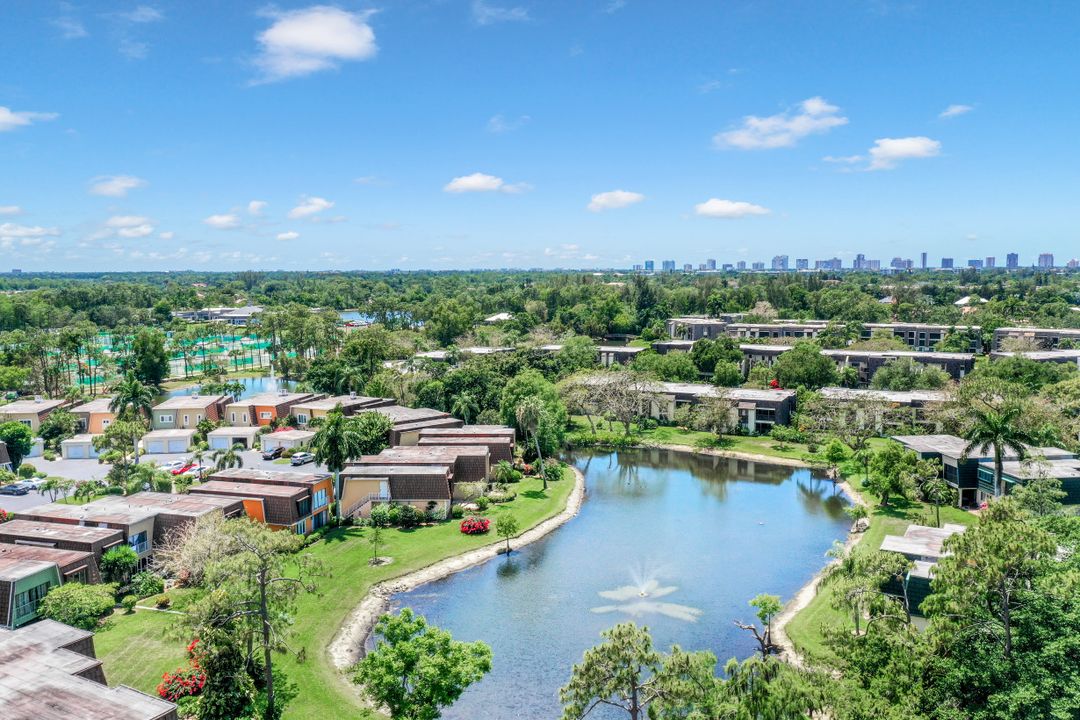 1624 Spoonbill Ln #A, Naples, FL 34105