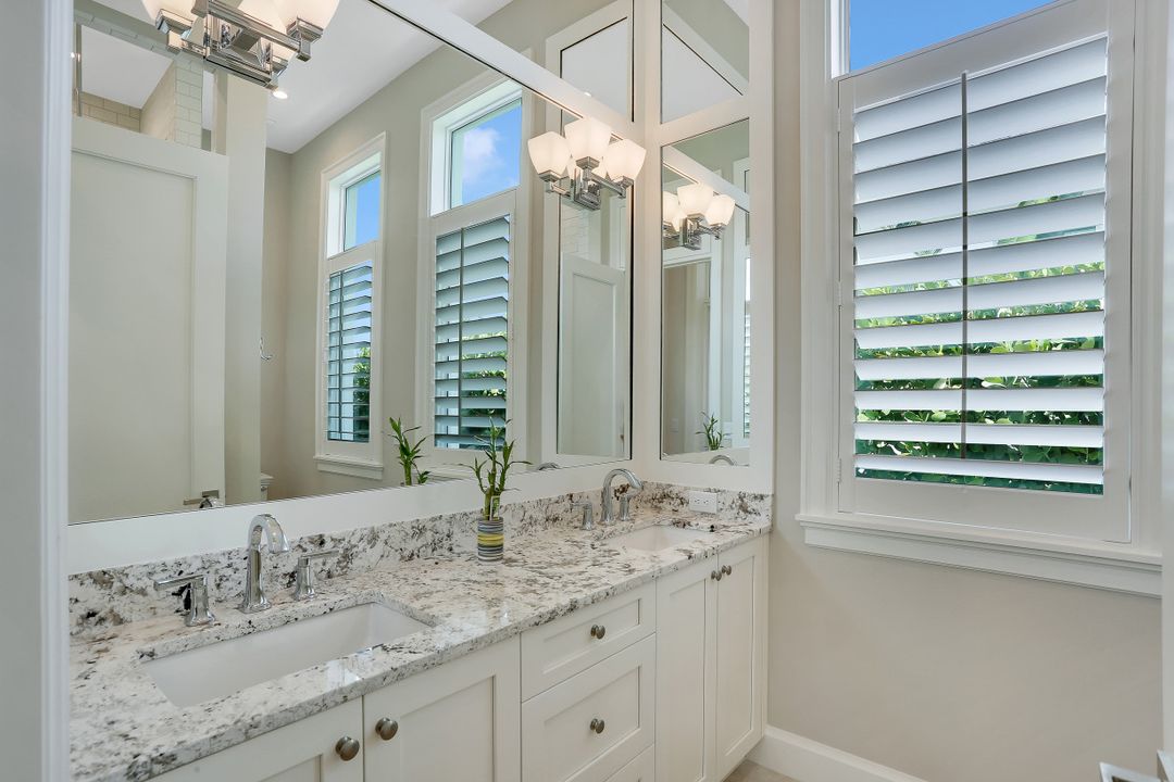 4268 Tarpon Ave, Bonita Springs, FL 34134