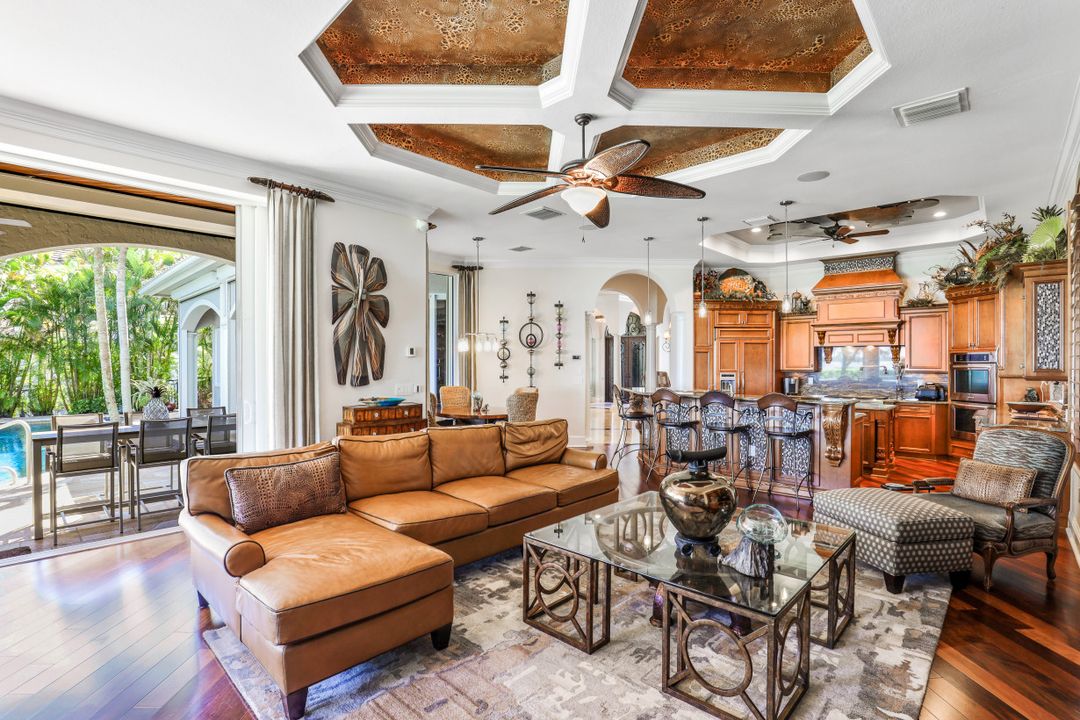 18000 Via Bellamare Ln, Miromar Lakes, FL 33913
