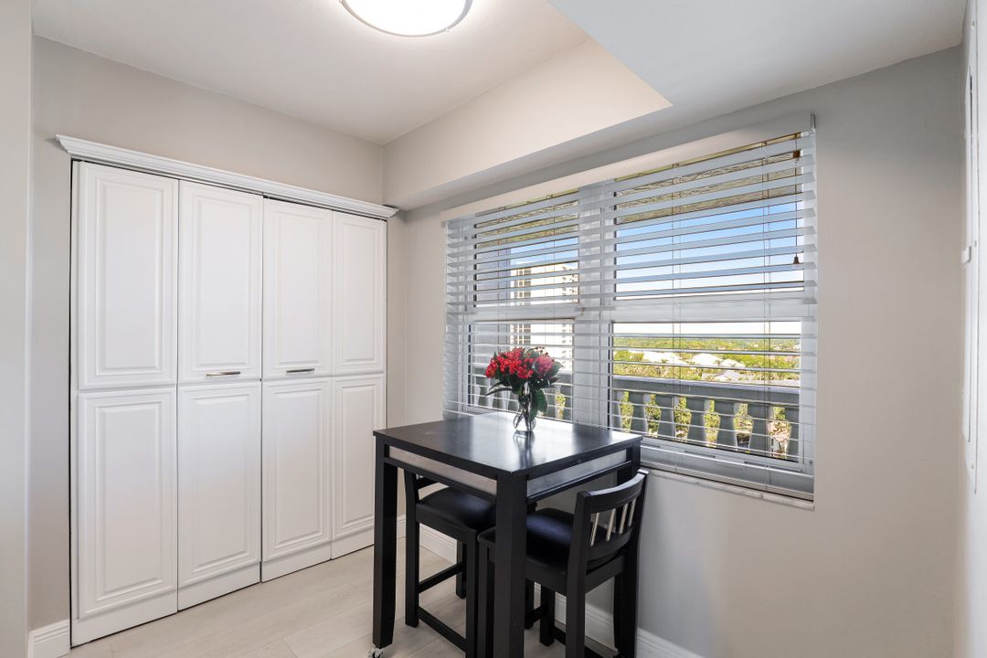 5501 Heron Point Dr #902, Naples, FL 34108