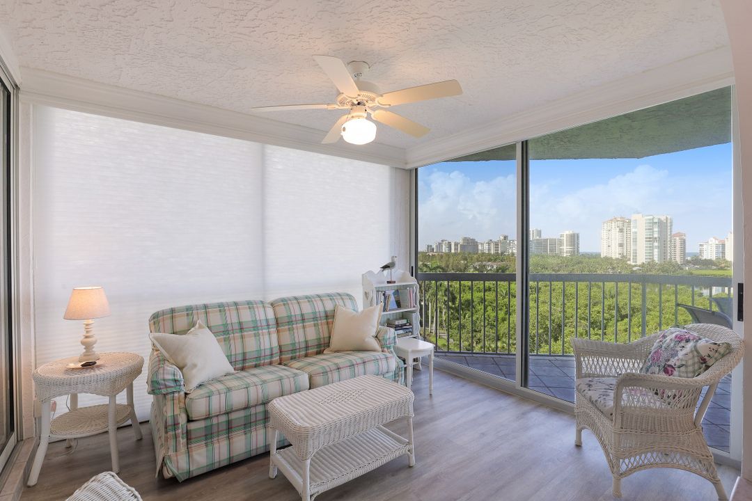 5501 Heron Point Dr #702, Naples, FL 34108