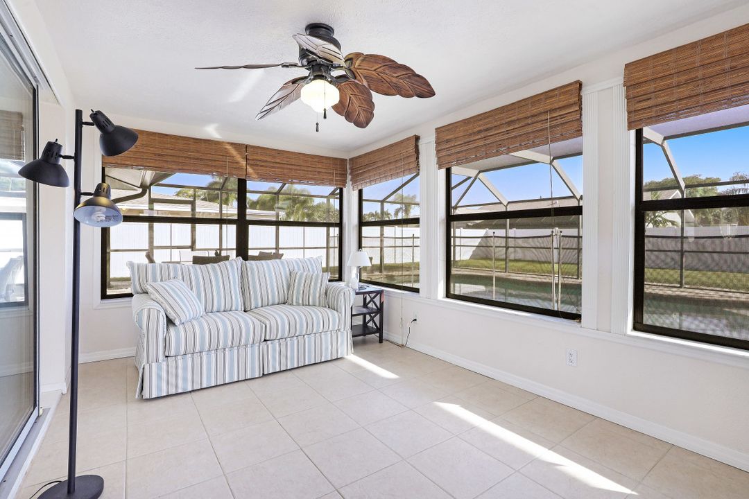 3923 SE 9th Ct, Cape Coral, FL 33904