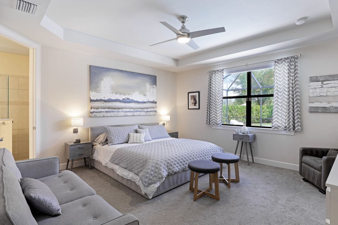 16083 Camden Lakes Cir, Naples, FL 34110