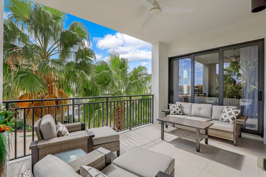 1035 3rd Ave S #311, Naples, FL 34102