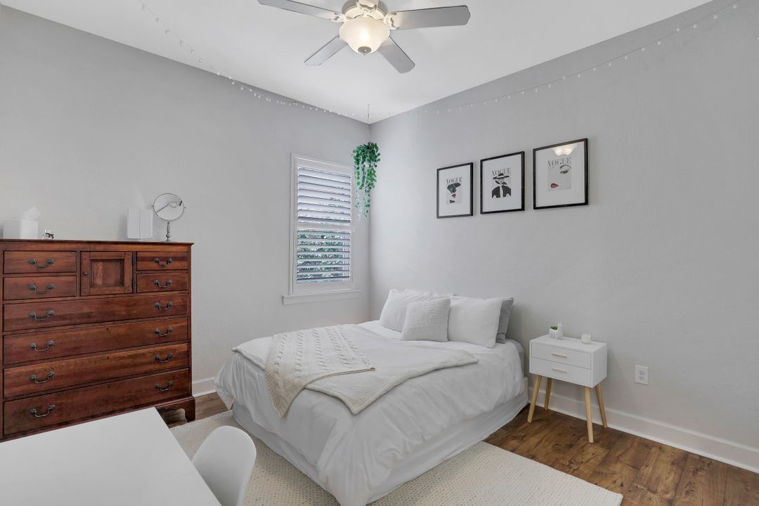 9746 Nickel Ridge Cir, Naples, FL 34120