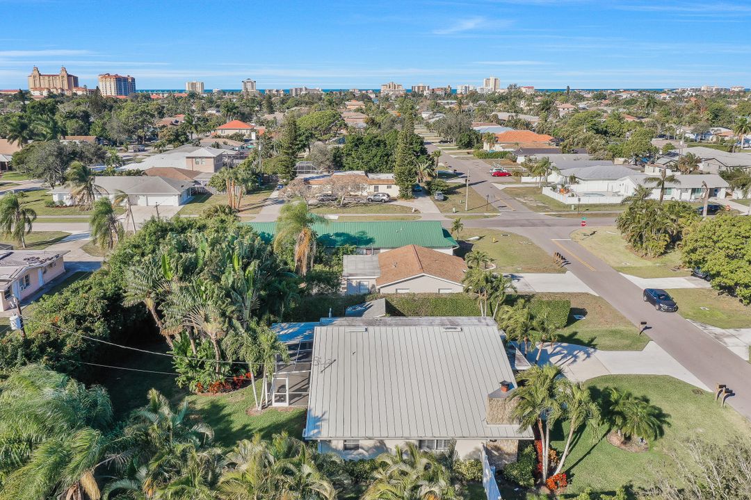 710 95th Ave N, Naples, FL 34108