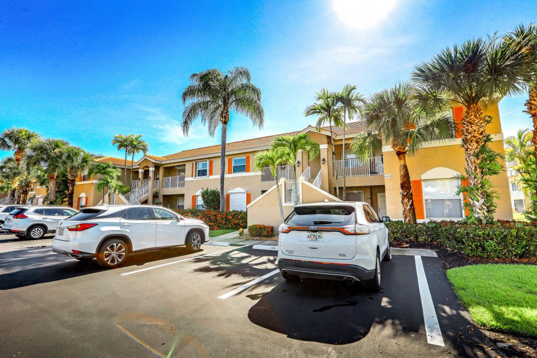 6650 Huntington Lakes Cir #203, Naples, FL 34119