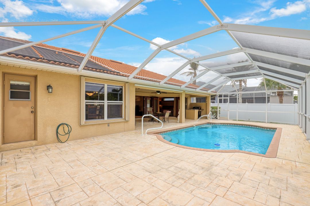 5327 SW 21st Pl, Cape Coral, FL 33914