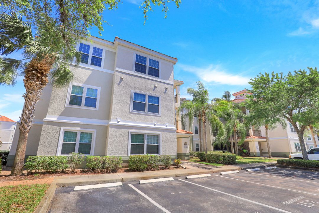 23660 Walden Center Dr #101, Estero, FL 34134