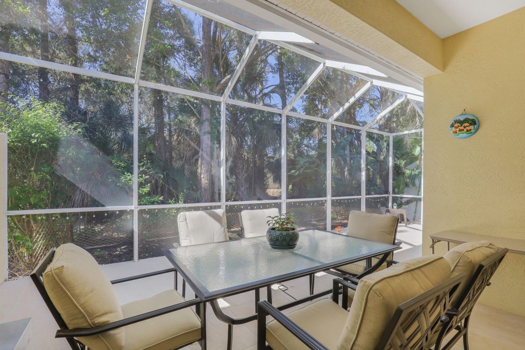 7782 Berkshire Pines Dr, Naples, FL 34104