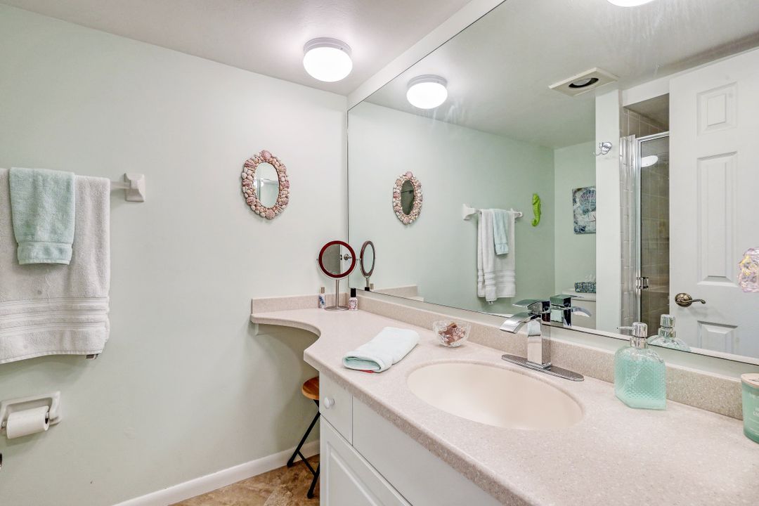 912 SE 46th St #202, Cape Coral, FL 33904