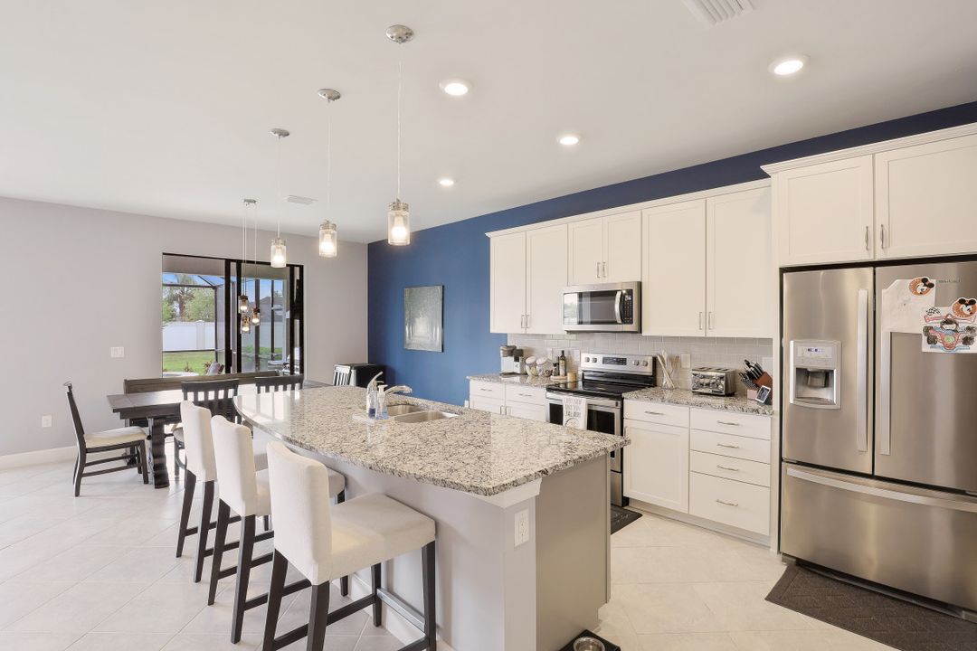 17140 Anesbury Pl, Fort Myers, FL 33967