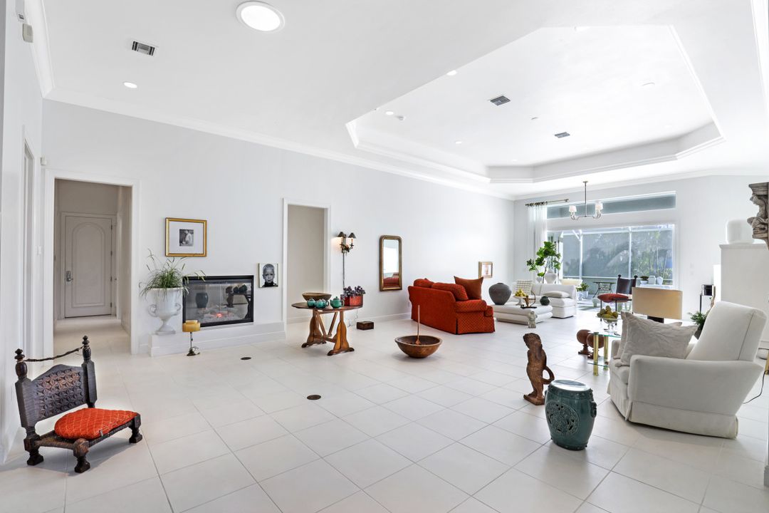 15361 Old Pine Ct, Fort Myers, FL 33912