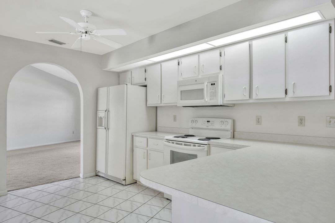 2218 SW 50th St, Cape Coral, FL 33914