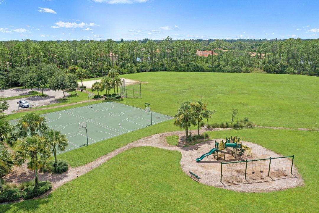 2517 Caslotti Way, Cape Coral, FL 33909