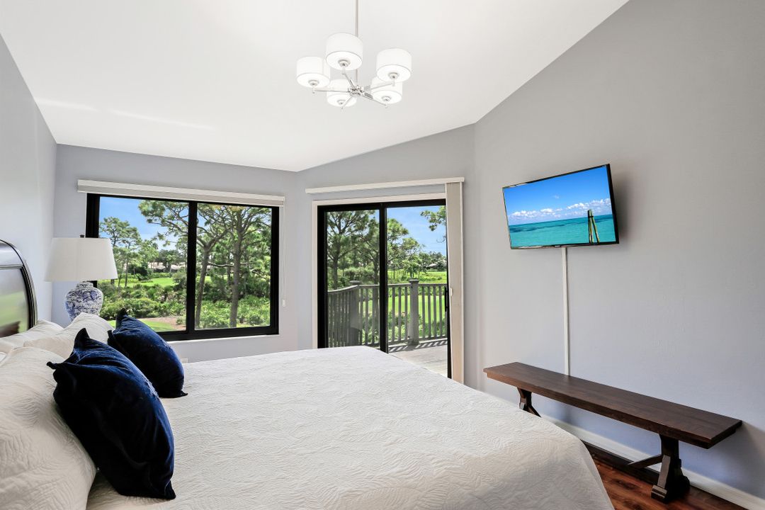 27119 Oakwood Lake Dr, Bonita Springs, FL 34134