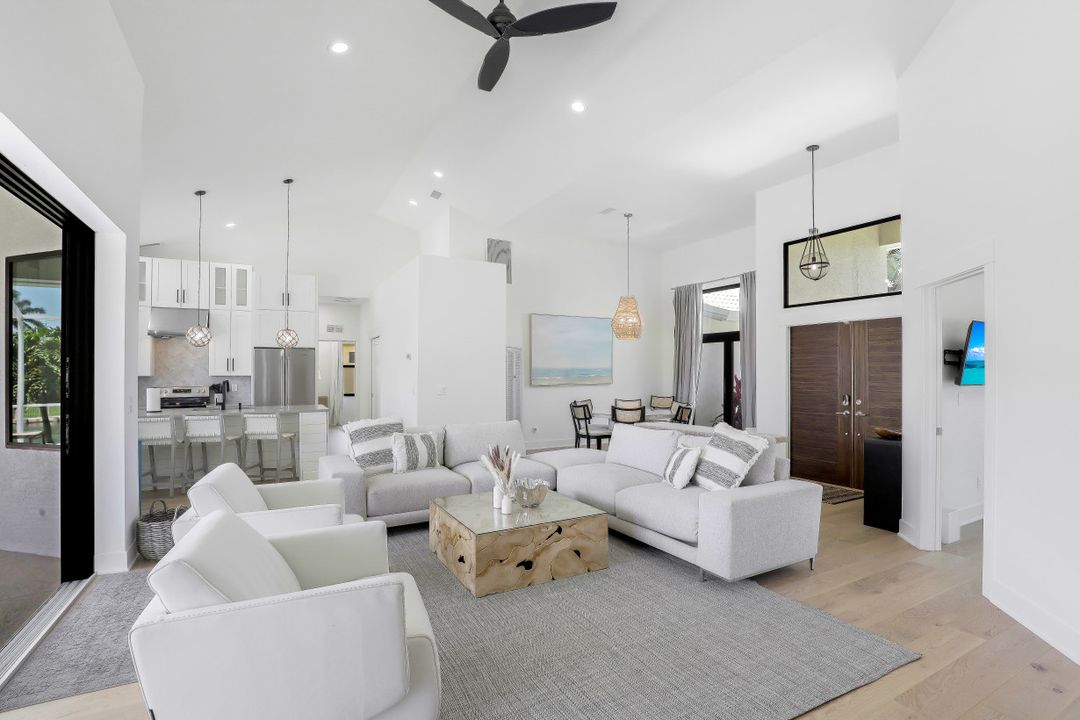 1130 Abbeville Ct, Marco Island, FL 34145