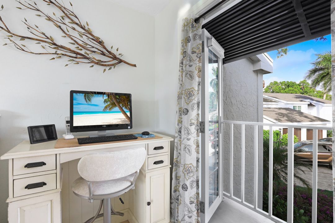 4786 West Blvd #B-201, Naples, FL 34103