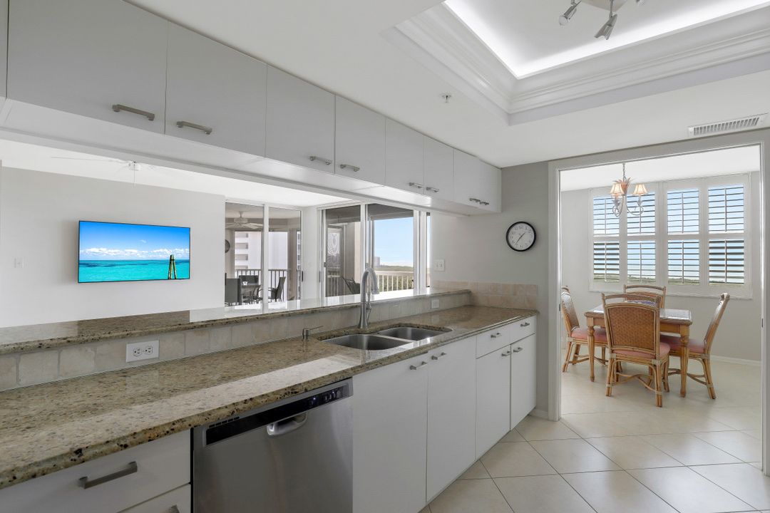 6573 Marissa Loop #1202, Naples, FL 34108