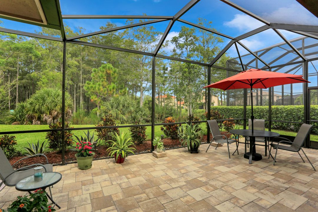 11222 Yellow Poplar Dr, Fort Myers, FL 33913