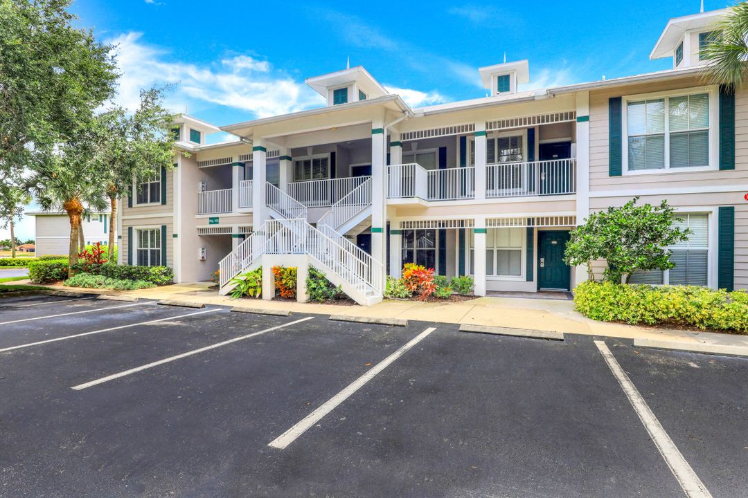 7880 Mahogany Run Ln #1622, Naples, FL 34113