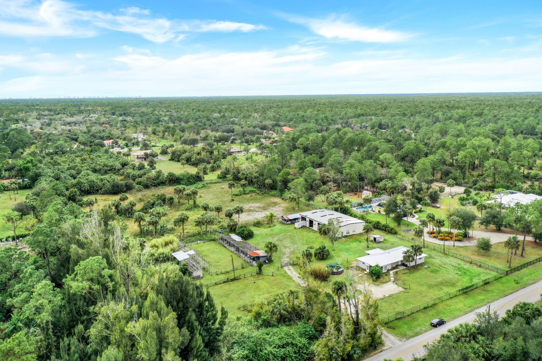 795 25th St SW, Naples, FL 34117