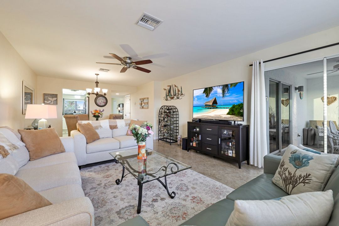 912 SE 46th St #202, Cape Coral, FL 33904