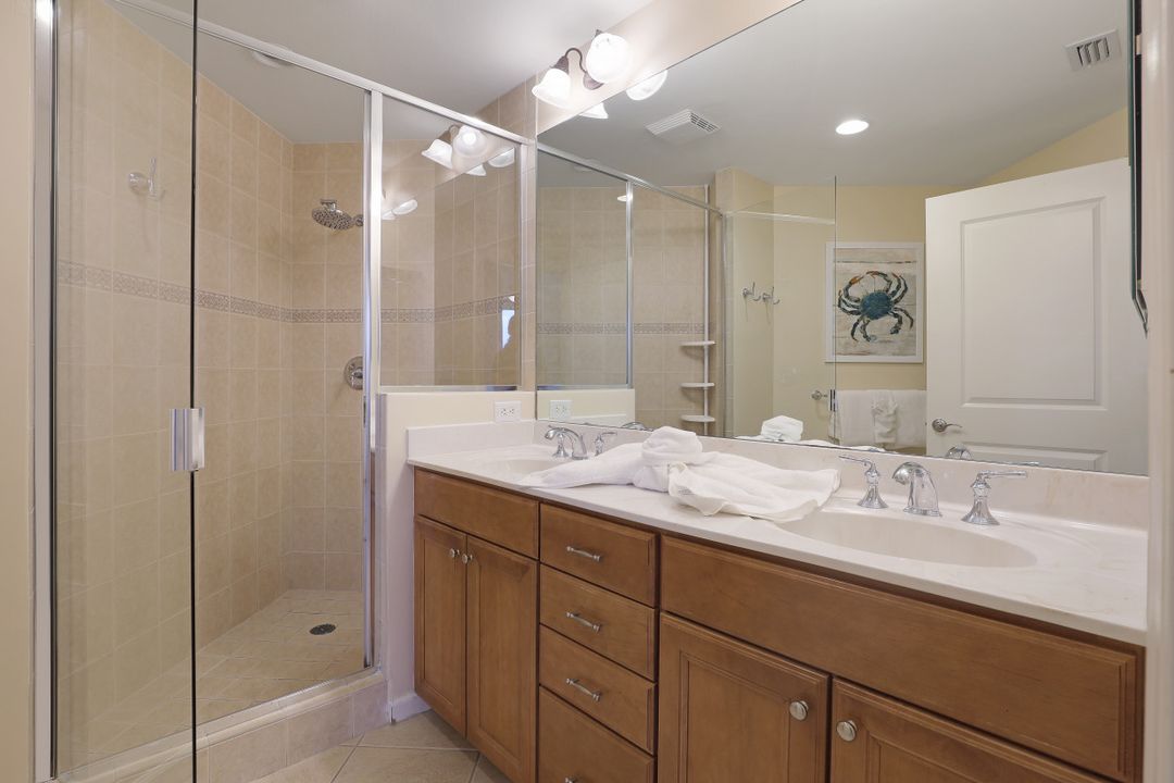 5793 Cape Harbour Dr #912, Cape Coral, FL 33914