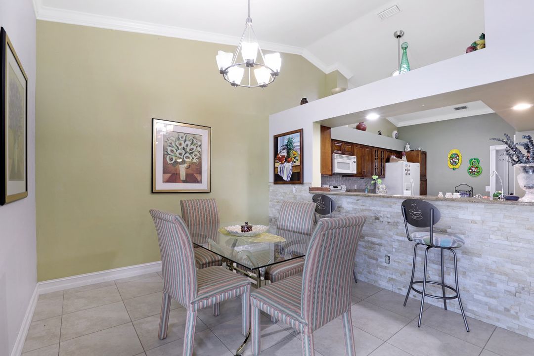 113 Quail Hollow Ct, Naples, FL 34113