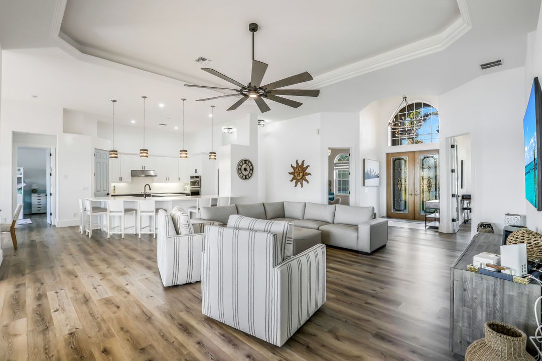 4234 NW 10th St, Cape Coral, FL 33993