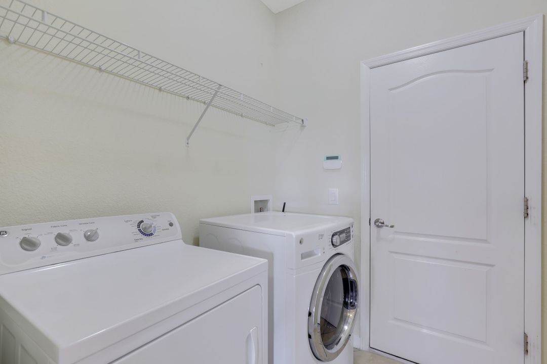 14832 Canton Ct, Naples, FL 34114