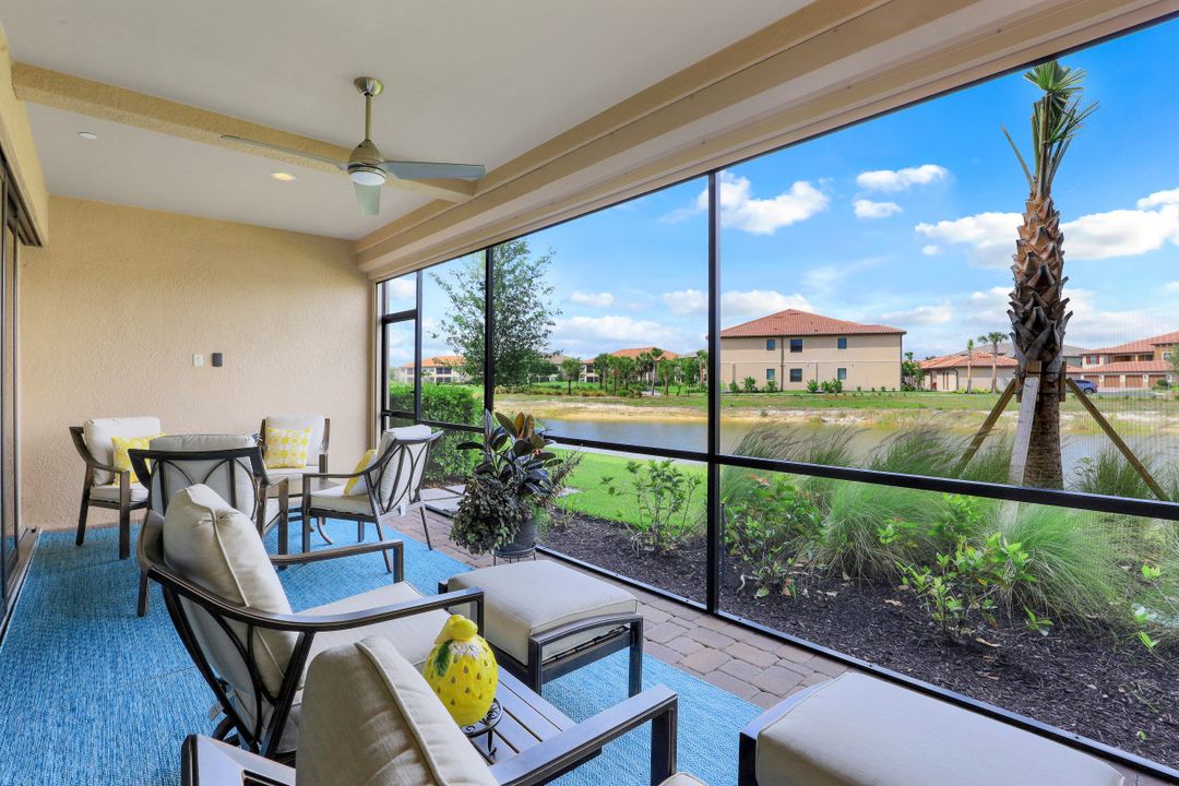 9650 Montelanico Loop #102, Naples, FL 34119