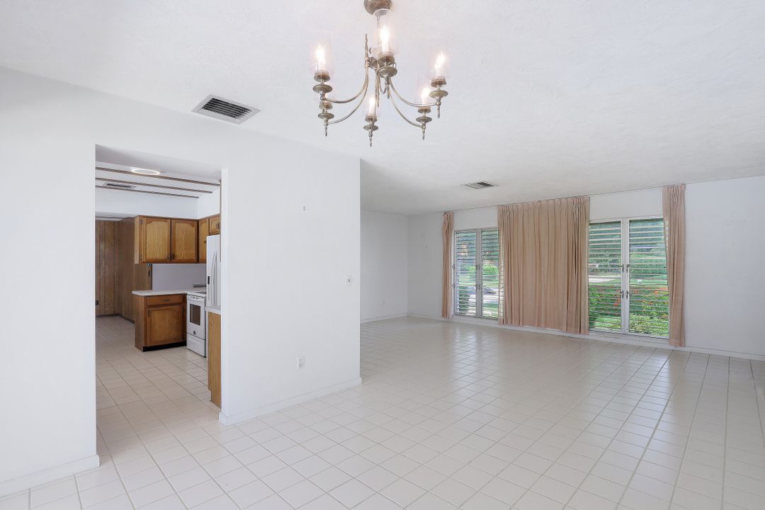 264 Shadowridge Ct, Marco Island, FL 34145