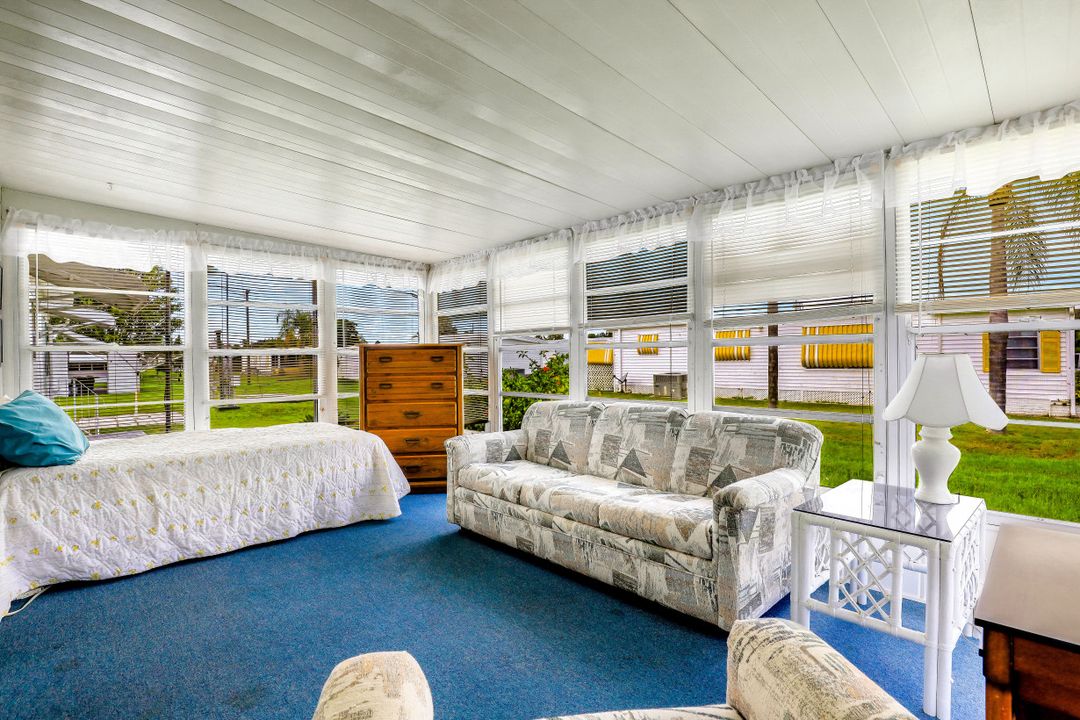 818 Homefolks St, North Fort Myers, FL 33917