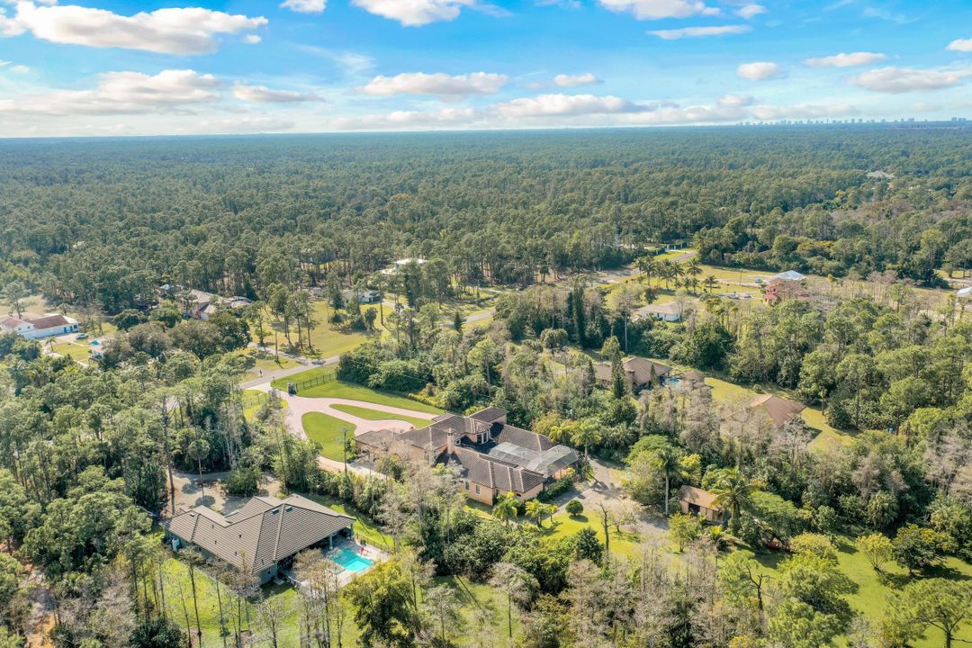 3645 7th Ave NW, Naples, FL 34120