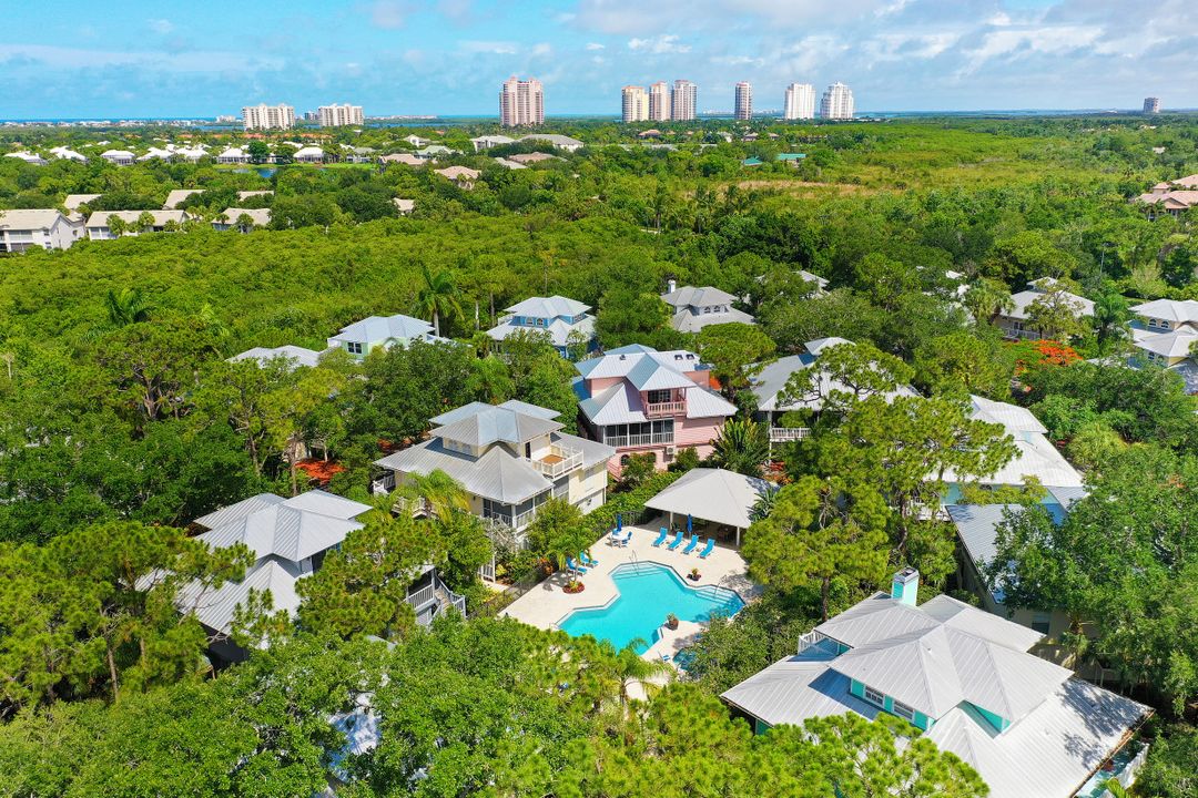 3824 Survey Cir, Bonita Springs, FL 34134